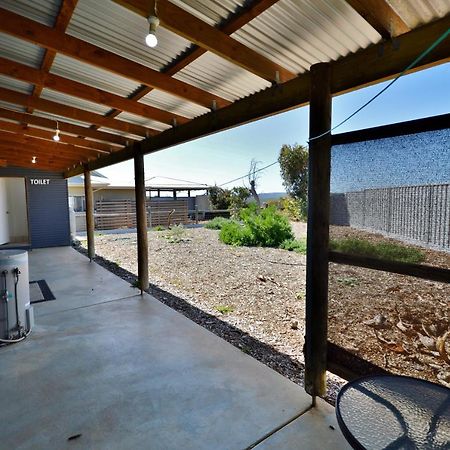 Hillside Retreat - Kalbarri, WA Villa Buitenkant foto